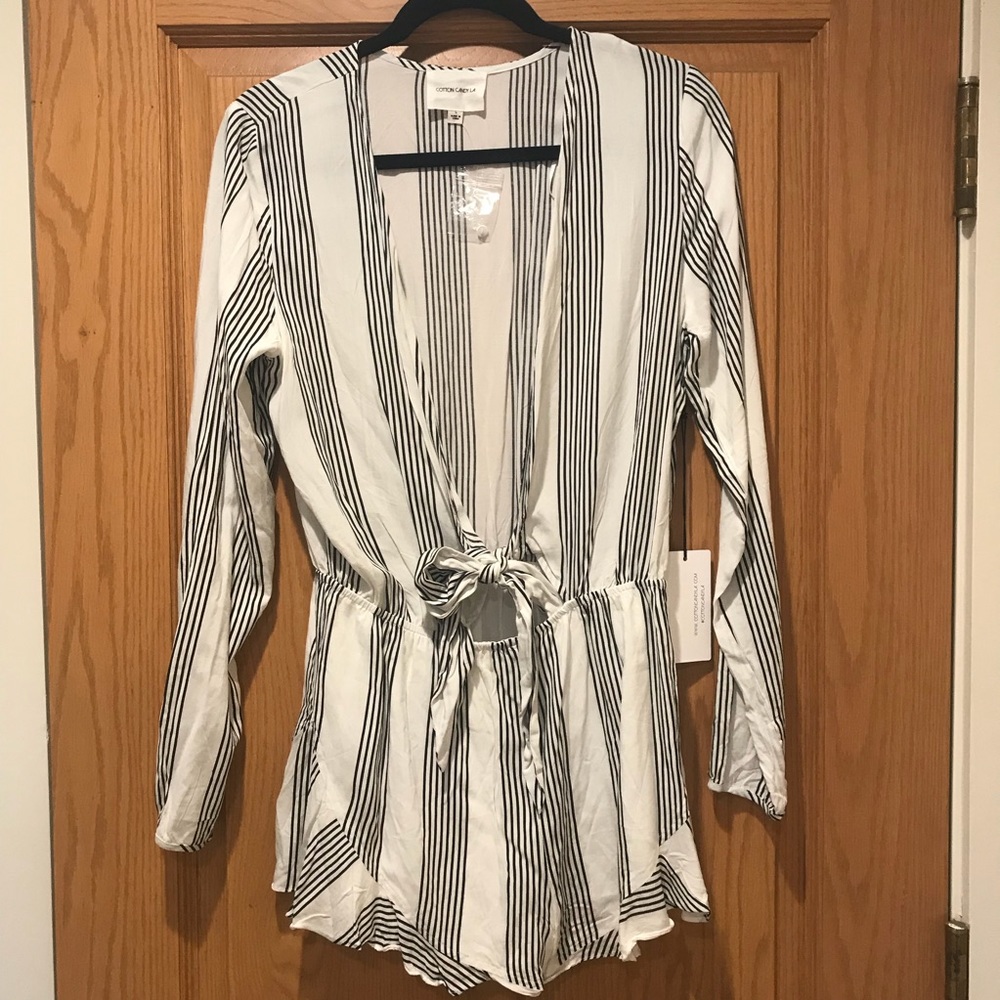 Striped Front Tie Ruffle Hem Romper - Picture 2 of 3